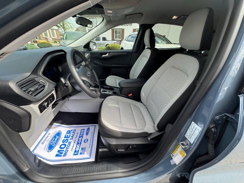 Used 2023 Ford Escape Active w/ Tech Pack #2 image 11