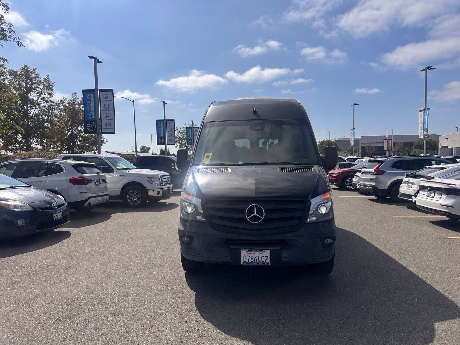Used 2016 Mercedes-Benz Sprinter 2500 image 1