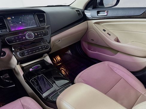 Used 2016 Kia Cadenza Base image 24