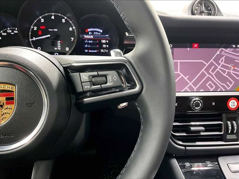 New 2026 Porsche Macan image 20