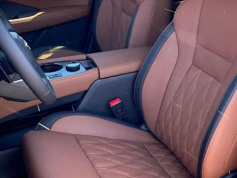New 2026 Nissan Rogue Platinum AWD/4WD image 11