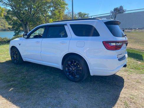 Used 2021 Dodge Durango R/T w/ Blacktop Package image 4