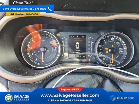 Used 2016 Jeep Cherokee Sport image 12