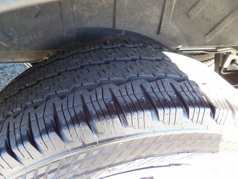 Used 2024 Ford Transit 350 XLT image 33