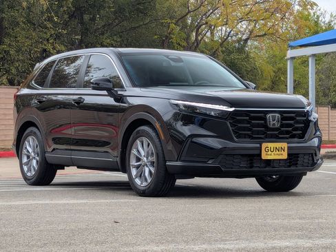 Used 2023 Honda CR-V EX image 2