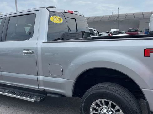 Used 2020 Ford F250 XLT w/ XLT Premium Package AWD/4WD image 4