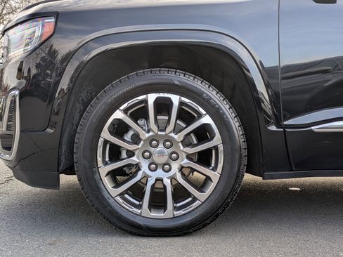 Used 2023 GMC Acadia Denali w/ LPO, Floor Liner Package image 8