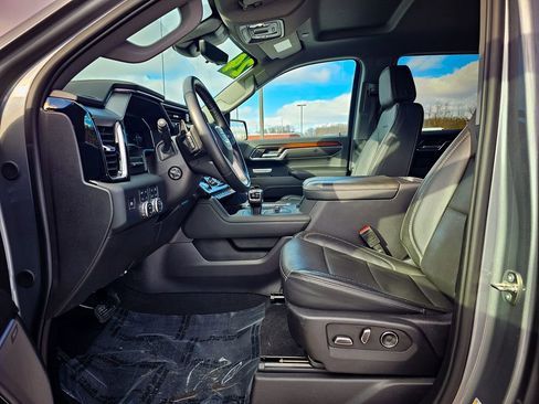 Certified 2024 GMC Sierra 1500 Denali w/ Technology Package AWD/4WD image 18
