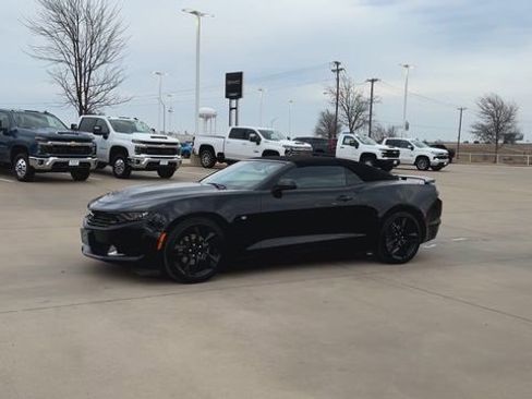 Used 2023 Chevrolet Camaro LT w/ RS Package image 5