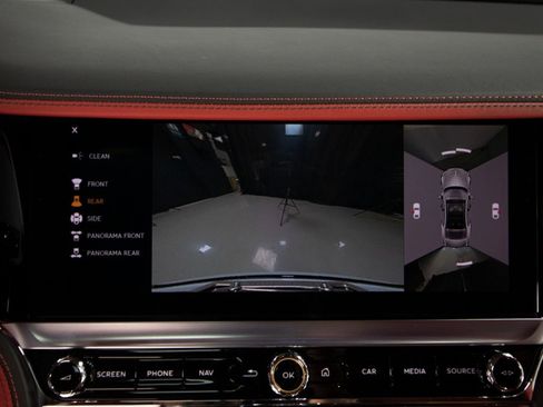 Used 2023 Bentley Flying Spur Flying Spur image 29