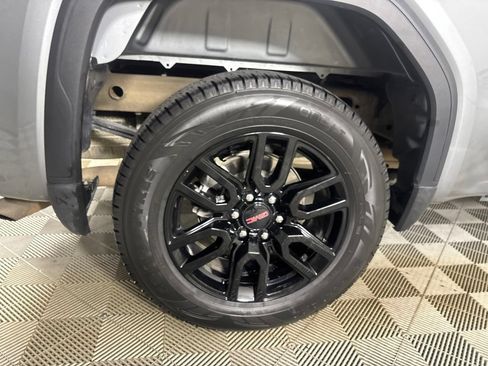 Used 2025 GMC Sierra 1500 Elevation AWD/4WD image 32