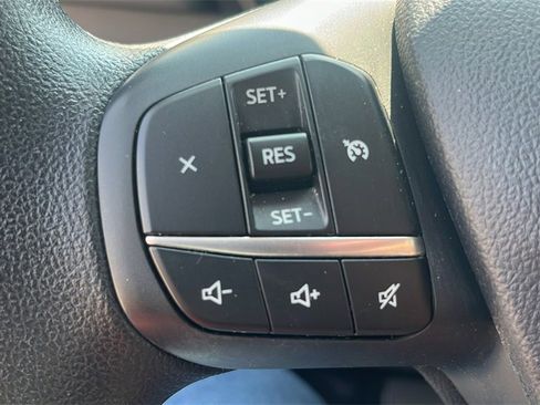 Used 2021 Ford Escape SE image 31