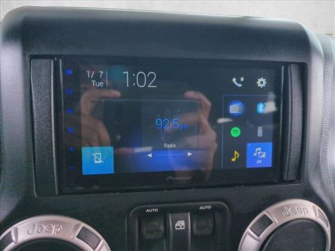 Used 2012 Jeep Wrangler Sahara w/ Connectivity Group image 13