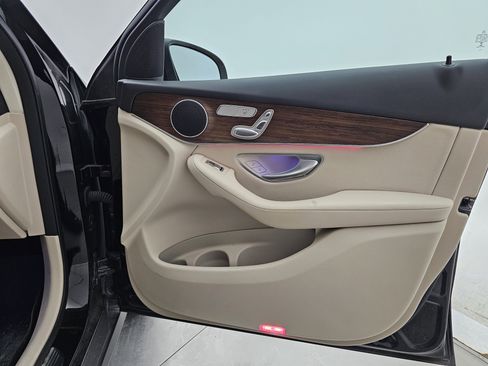 Certified 2022 Mercedes-Benz GLC 300 GLC 300 image 18