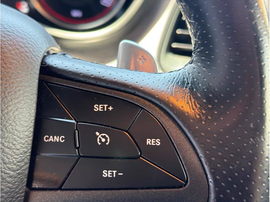 Used 2019 Dodge Challenger R/T RWD image 17