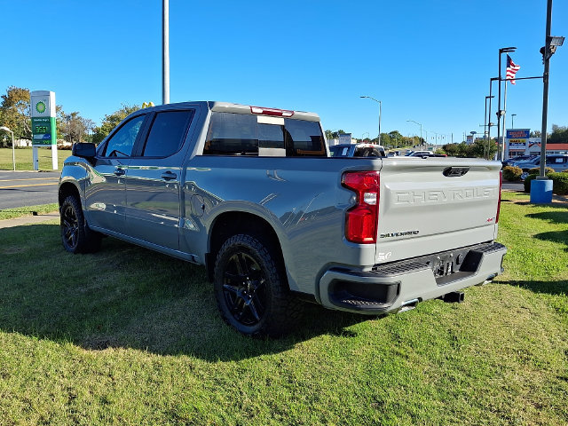 Used 2025 Chevrolet Silverado 1500 RST w/ Convenience Package II AWD/4WD image 4