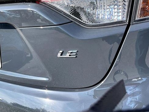 Used 2023 Toyota Corolla LE image 24