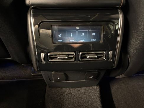 Used 2020 Lincoln Aviator Reserve w/ Equipment Group 202A AWD/4WD image 36