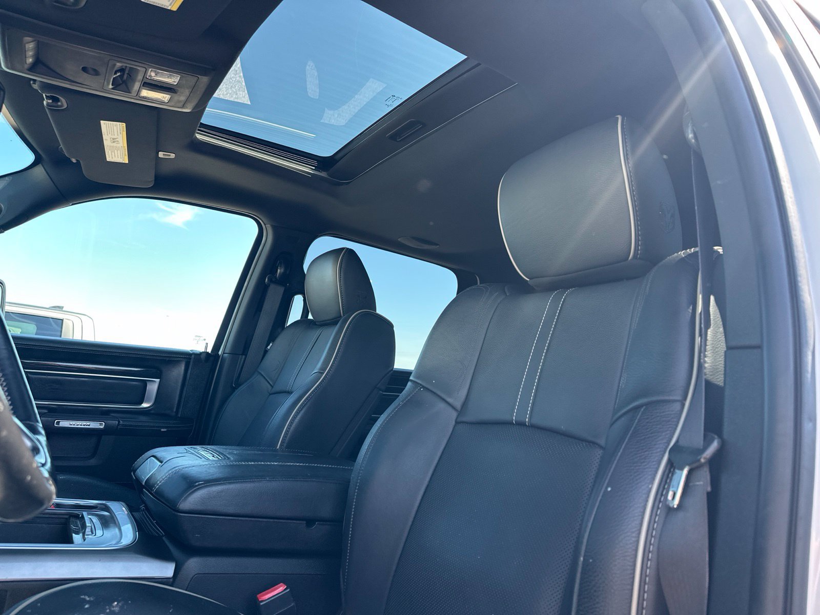 Used 2017 RAM 1500 Limited AWD/4WD image 15