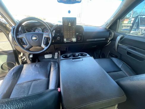 Used 2013 Chevrolet Silverado 1500 LT w/ All-Star Edition AWD/4WD image 9