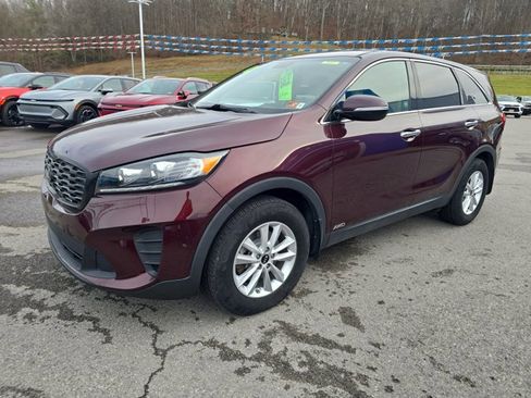Used 2020 Kia Sorento LX image 10