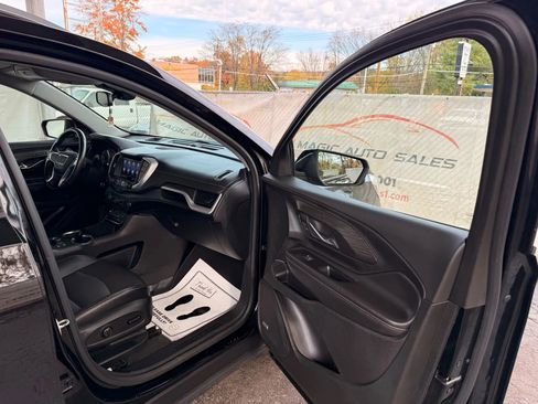 Used 2019 GMC Terrain SLT w/ Preferred Package image 24