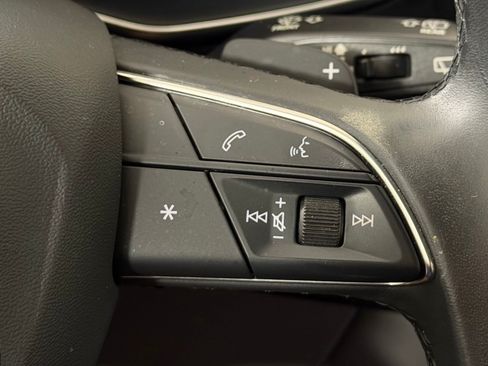 Used 2022 Audi Q7 3.0T Prestige AWD/4WD image 28