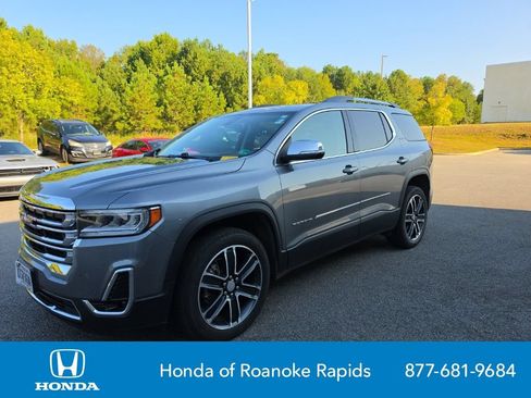 Used 2021 GMC Acadia SLT w/ Technology Package FWD image 1
