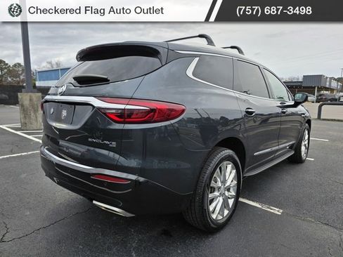 Used 2018 Buick Enclave Premium w/ LPO, Hit The Road Package image 7
