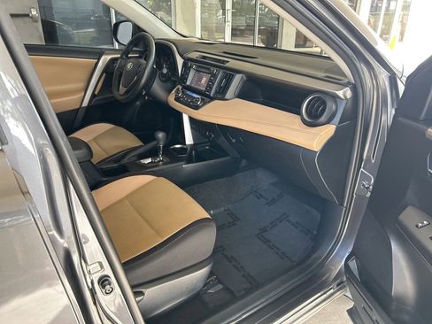 Used 2018 Toyota RAV4 XLE image 24