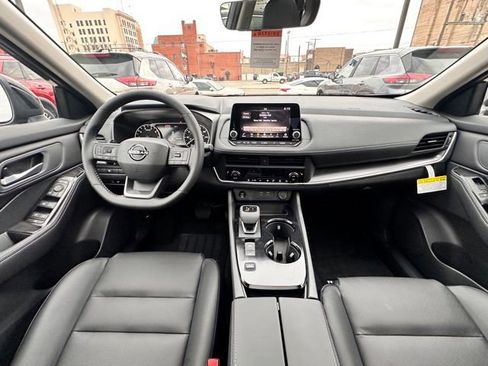 New 2026 Nissan Rogue SV image 34