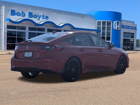 Certified 2025 Honda Civic Sport image 5