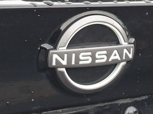 Used 2025 Nissan Kicks SV w/ Illumination Package AWD/4WD image 28