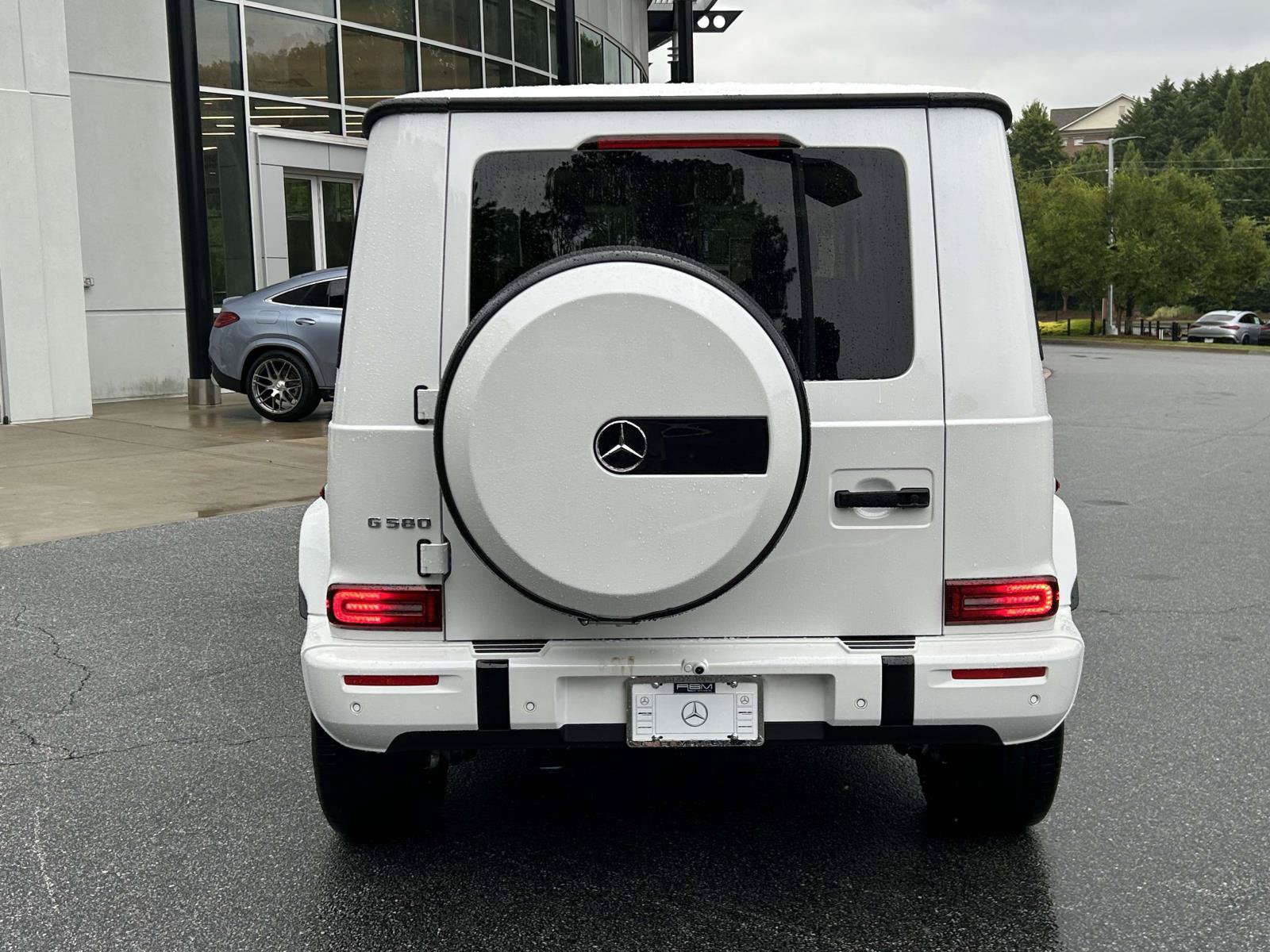 New 2027 Mercedes-Benz G 580 e image 7