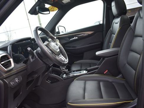 Used 2025 Chevrolet TrailBlazer ACTIV w/ Convenience Package FWD image 27