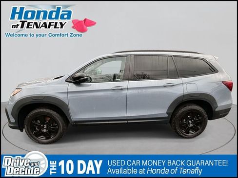Certified 2022 Honda Pilot TrailSport image 6