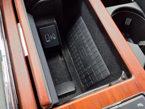 Used 2021 Lincoln Navigator Reserve w/ Luxury Package image 15