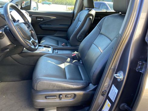 Used 2021 Honda Pilot Special Edition image 11