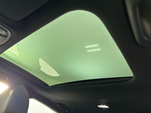 Used 2020 Kia Stinger GT2 image 11