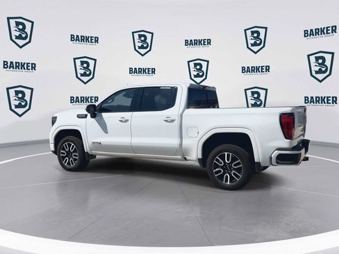 Used 2024 GMC Sierra 1500 AT4 w/ Technology Package AWD/4WD image 7