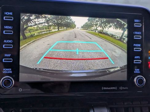 Used 2021 Toyota C-HR XLE image 26