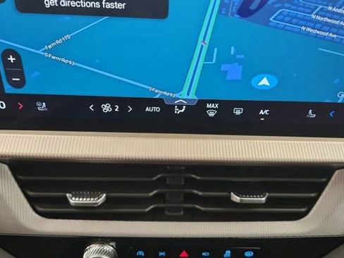 New 2025 Ford Explorer Active w/ Active Comfort Package image 18