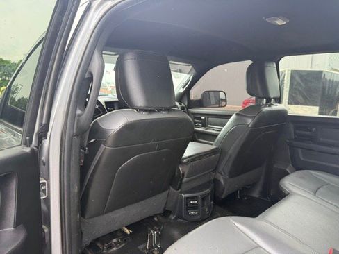 Used 2022 RAM 2500 Tradesman w/ Chrome Appearance Group AWD/4WD image 24