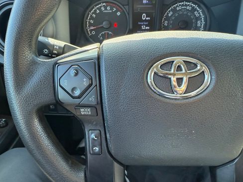 Used 2023 Toyota Tacoma SR image 18