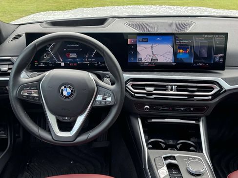 Used 2023 BMW 330i xDrive Sedan w/ Premium Package AWD/4WD image 39