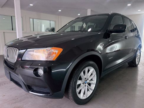 Used 2014 BMW X3 xDrive28i AWD/4WD image 2
