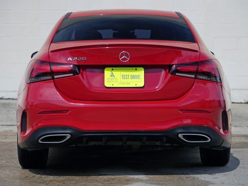 Used 2020 Mercedes-Benz A 220 image 10