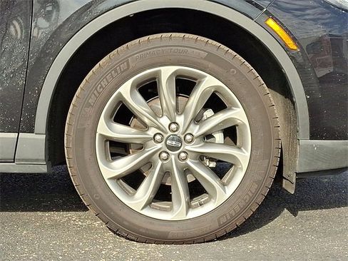 Used 2021 Lincoln Corsair Standard w/ Premium Package image 10