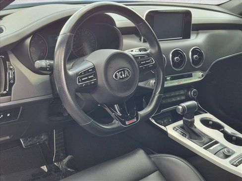 Used 2021 Kia Stinger GT RWD image 10