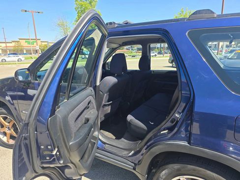 Used 2005 Honda CR-V LX image 11